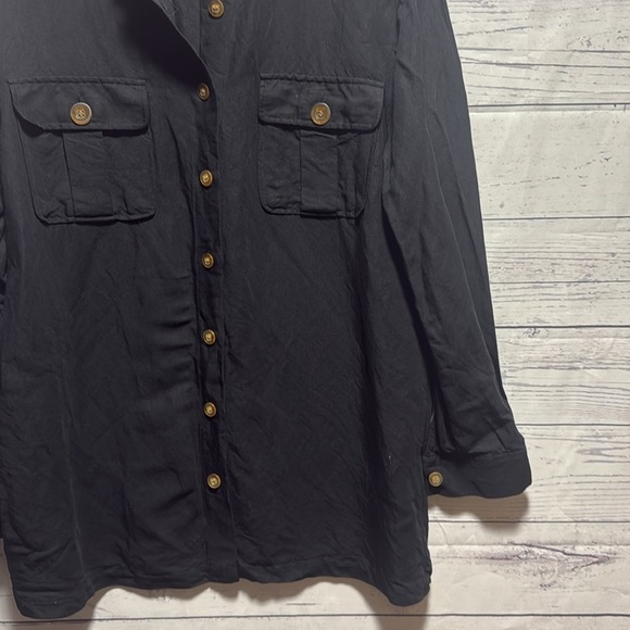 Votre Nom Linen Blend buttondown shirt - Picture 2 of 5